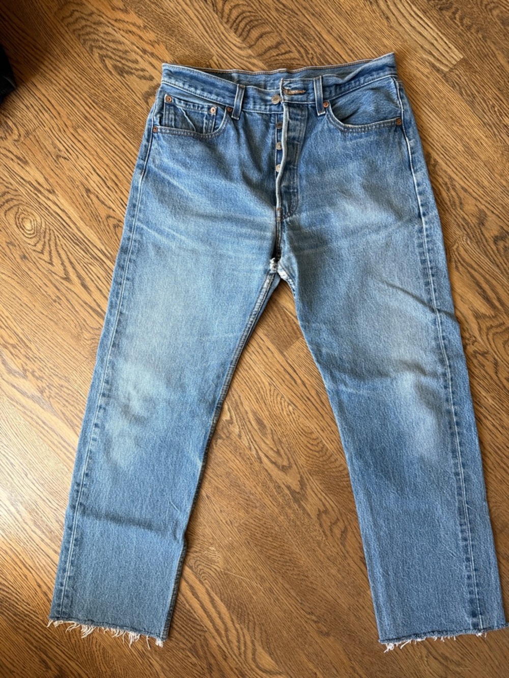 Levi's 501 Vintage Mesium Blue Straight Leg Jeans
